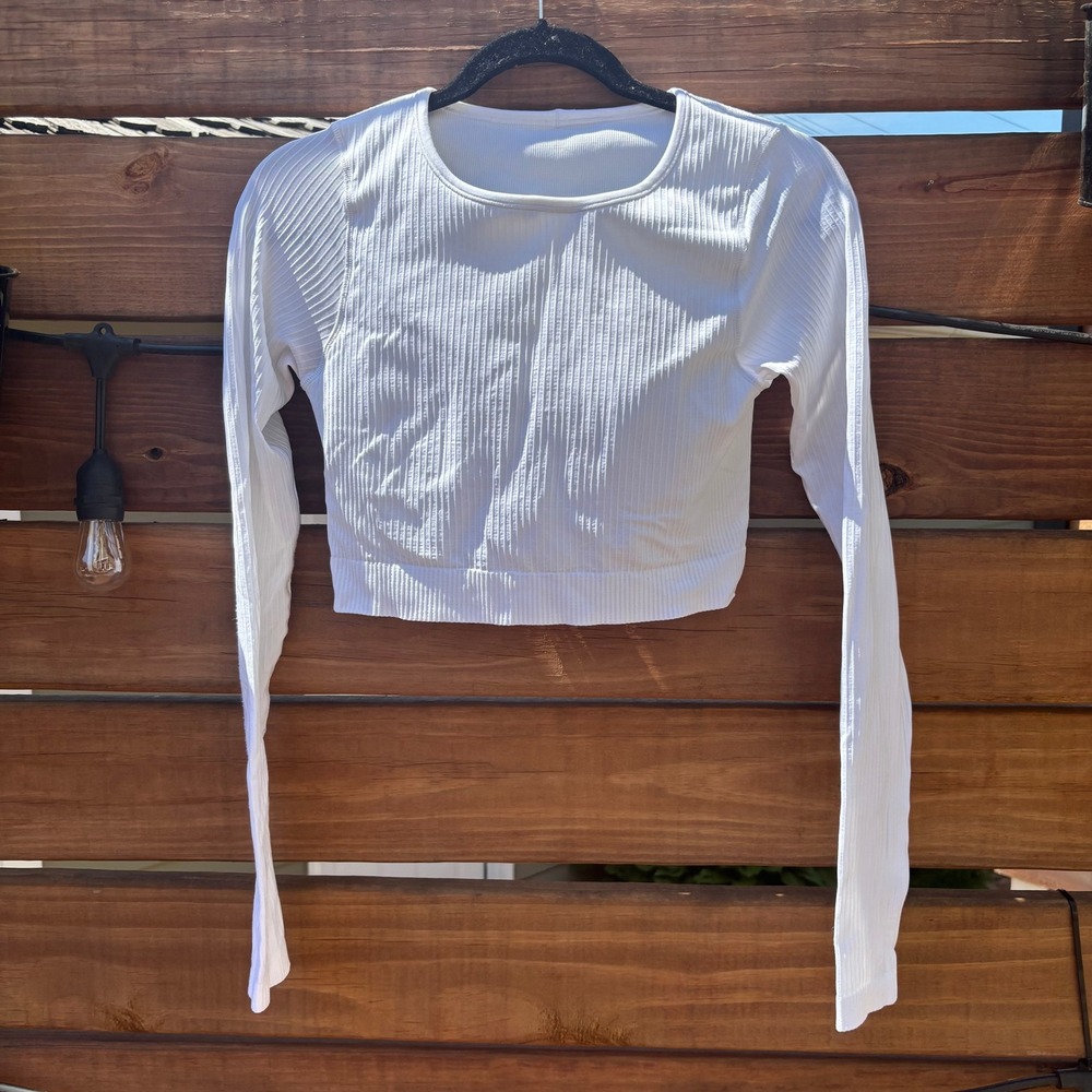 Lululemon Ebb to Street Long Sleeve Women 8 White Excellent Ribbed Crop Top